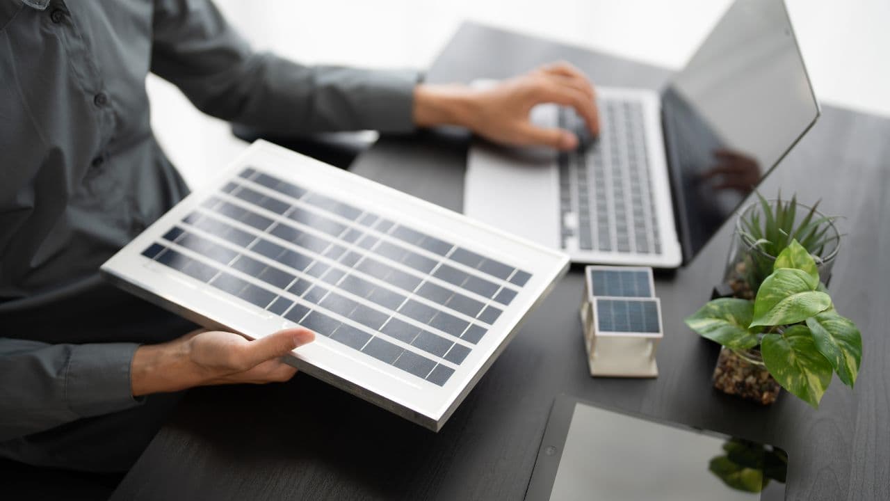 Etapy realizacji instalacji OZE – krok po kroku z SUNDEK Energia