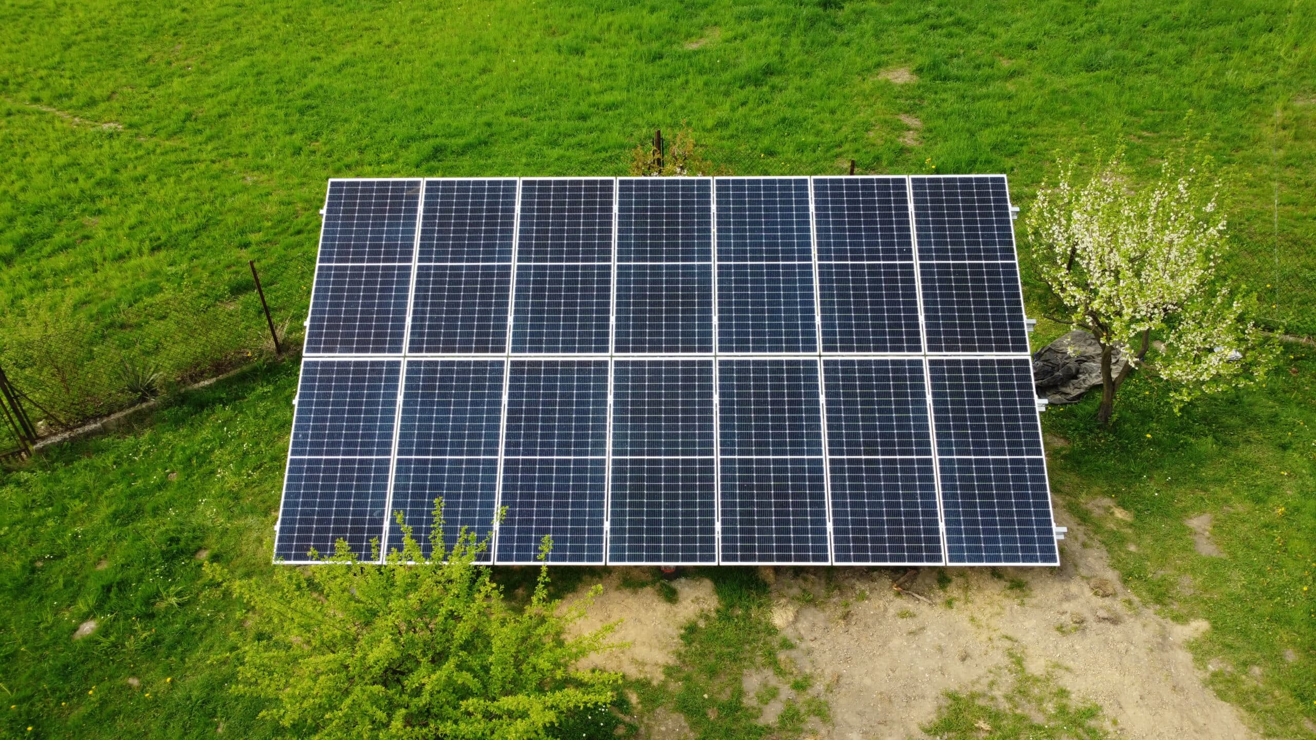 Instalacja fotowoltaiczna, zdjęcie z montażu Sundek Energia